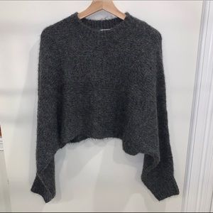 Wilfred Free // ‘Lolan’ Wool Sweater in Grey